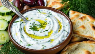 Sos tzatziki