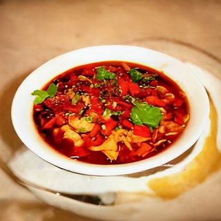 Feliute di vita cu salata chinezeasca picanta