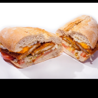 Menú Bocata De Pechuga Empanada