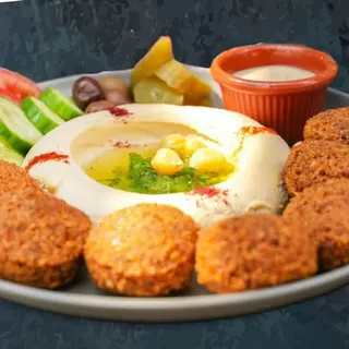 Hummos Falafel Plater+ frites