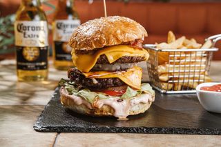 2X ანანასის ბურგერი