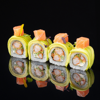 SALMON NIKKEI (SALADO Y PICANTE)