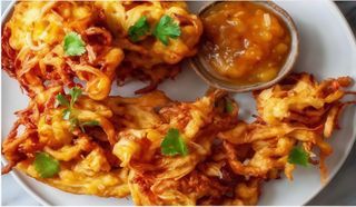 Onion Bhajee (3 pzs)