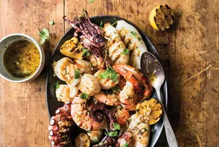 Plateau Fruit De Mer A La Planche