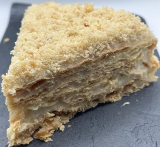 Торт Наполеон (ціна за 100г)