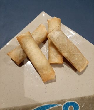 Mini Rollitos de Primavera (4 Piezas)