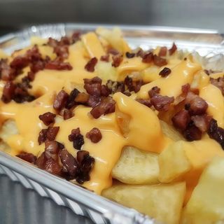Patatas Con Bacon Y Queso