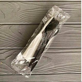 Набір приборів з серветкою 1 шт.