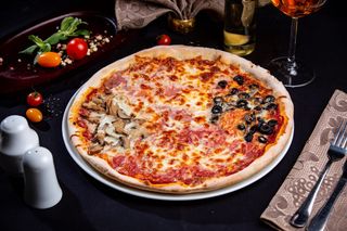 Pizza Quatro Stagione