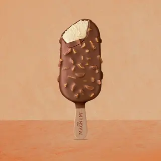 Magnum Almendrado 110 Ml.