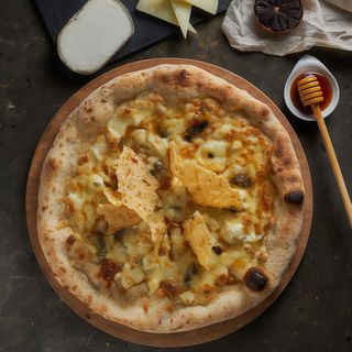 Pizza Paisajes 5 Quesos Gourmet (30 Cm.)