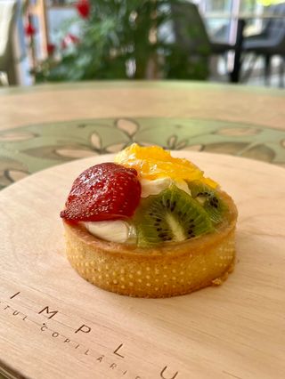 Tartalete cu fructe de sezon