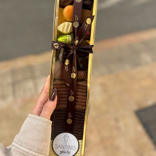 Caja transparente alargada 