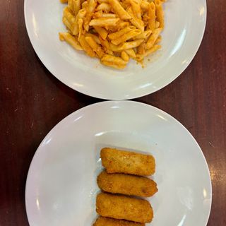 Menú Macarrones + Croquetas
