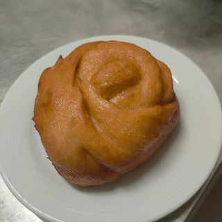 7. Пържен китайски хляб (1бр - 200г)