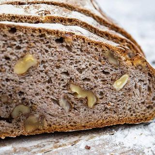 Hogaza Centeno Trigo Y Nueces (800 G.)