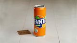 Fanta Naranja lata 330ml.