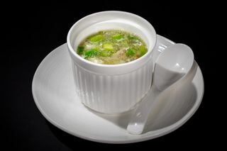 319 Zuppa granchio e asparagi