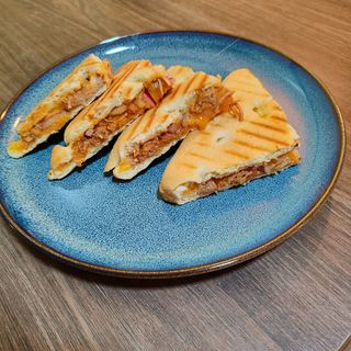 Focaccia De Cochinilla