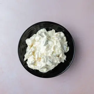 Pileća salata sa šampinjonima