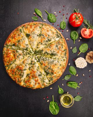 пицца "куриная" со шпинатом (30 см.)