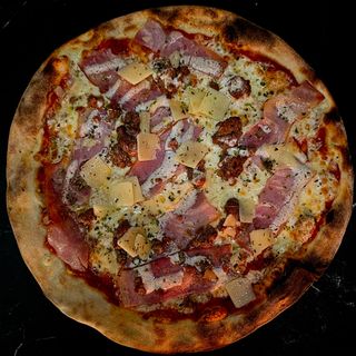 Pizza Credimus (Mediana)