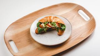 Kroasan sa pesto sosem 140 gr