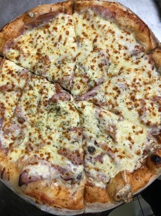 Pizza capricosa 40cm