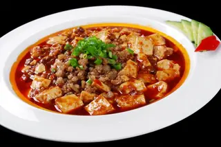 111 Vegan Ljuti tofu