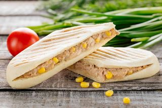 Панини с тунцом