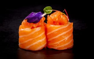 060 Gunkan sake - 3 pezzi