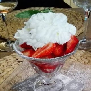 Fragole Con Panna