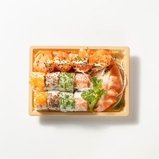 T42 - Sushi e Sashimi Mistos (16 Unidades)