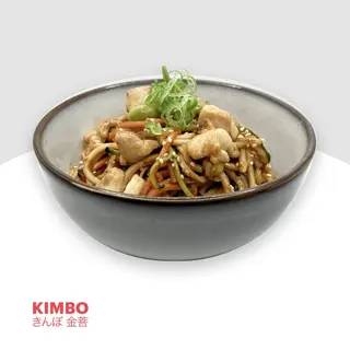 YAKISOBA DE VERDURAS Y POLLO