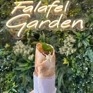 Falafel bakłażan granat