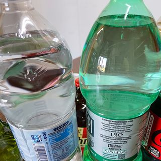 Acqua naturale grande