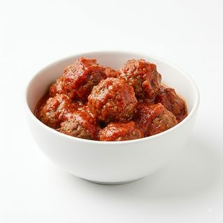 Ración De Albóndigas En Salsa De Tomate