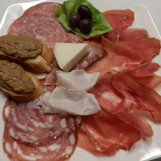 Antipasto toscano