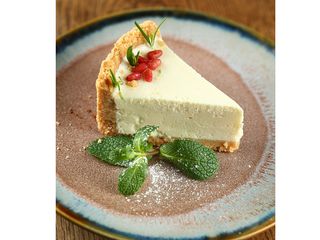 Чізкейк з білим шоколадним мусом (120g)