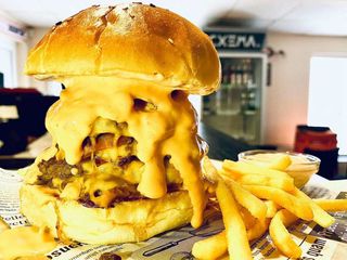 Бургер Куатро (550г)