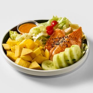 B/204. insalata di salmone grilled