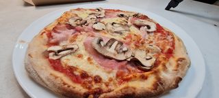 Pizza Prosciutto (30 Cm.)