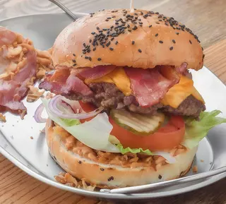 Burger Texas + Coca-Cola/Coca-Cola Zero 0,5l