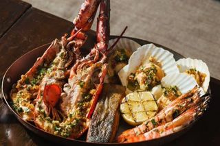 Deluxe Grilled Seafood Platter