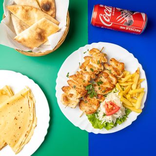 Pileći ražnjići + Palačinka sa Nutellom + Coca-Cola 0.3l