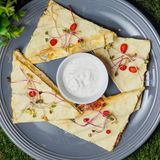 Сулугуні у лаваші