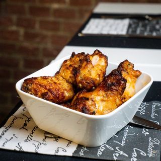 Alette di pollo alla messicana