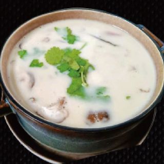SOPA TOM KHA KAI