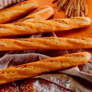 Barra de Pan Artesanal Recien Horneado