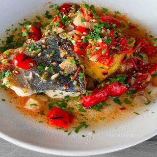 Saramura de crap cu mămăligă